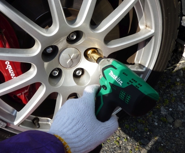 tools02.jpg